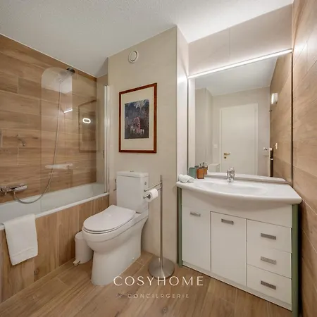 Le Rought L Moubra L Parking L By Cosyhome *