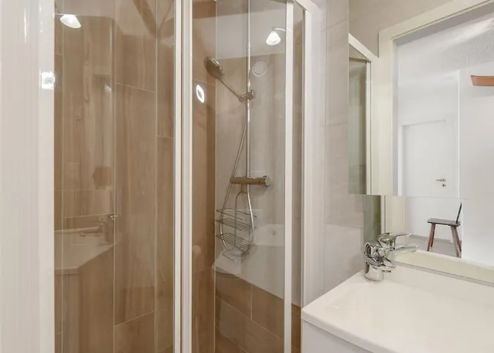 Le Rought L Moubra L Parking L By Cosyhome * Crans-Montana